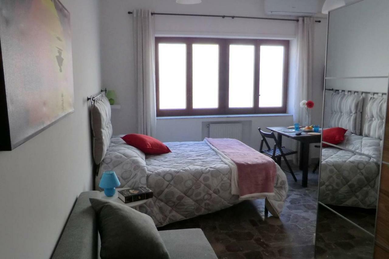 Central Station Guest House Napoli Dış mekan fotoğraf
